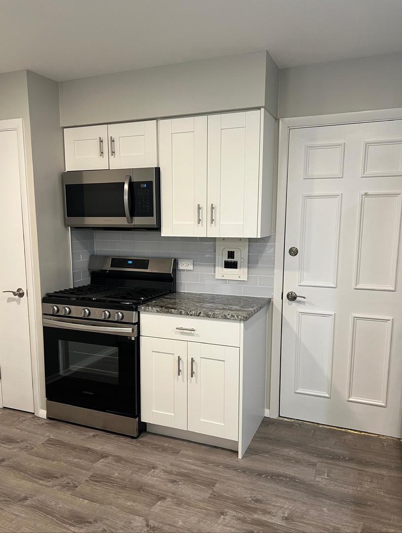 1313 Rebecca Road, Unit 209 Lombard, IL 60148 - Photo 7 of 26