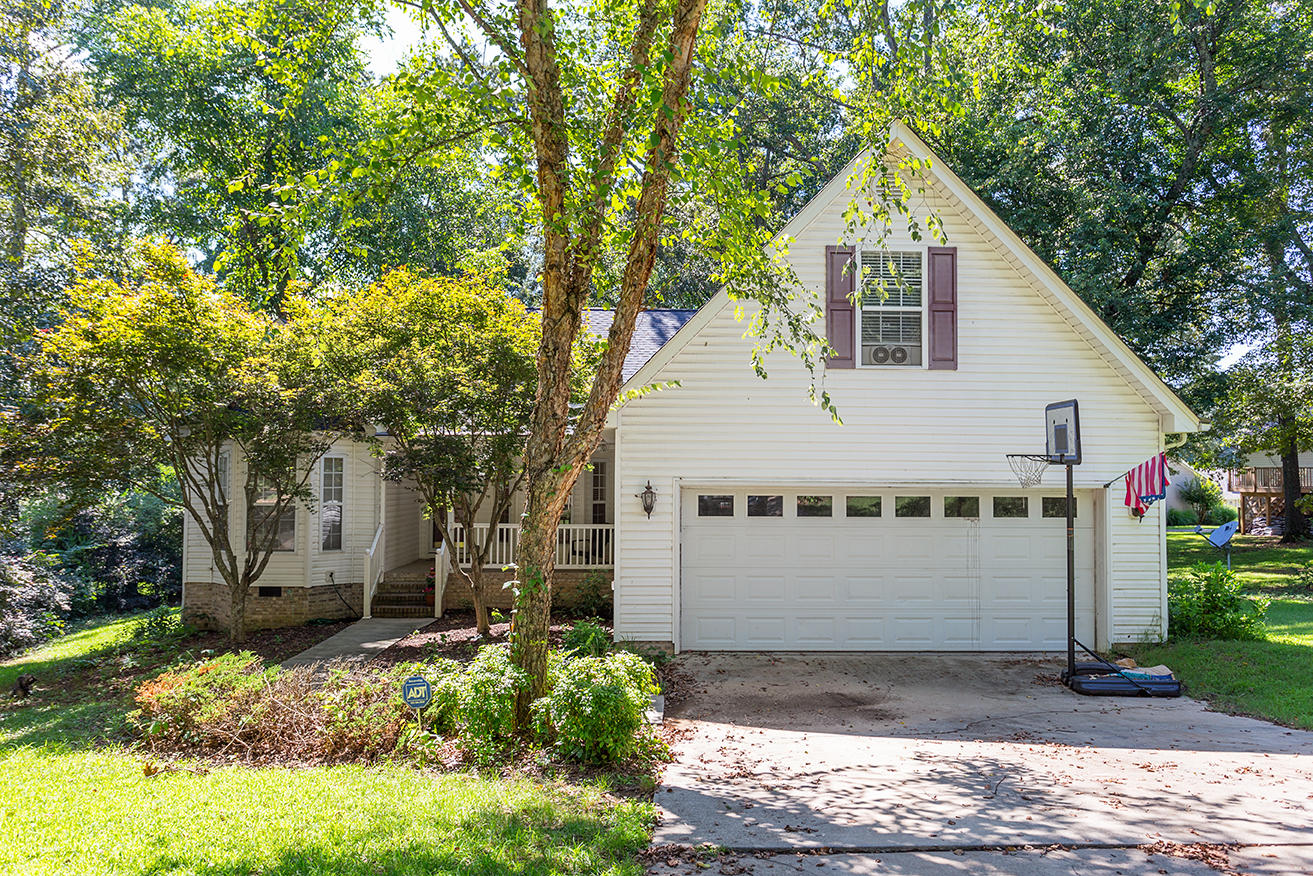 121 Maple Court Charleston, TN 37310 - Photo 1 of 21 IMG_0969