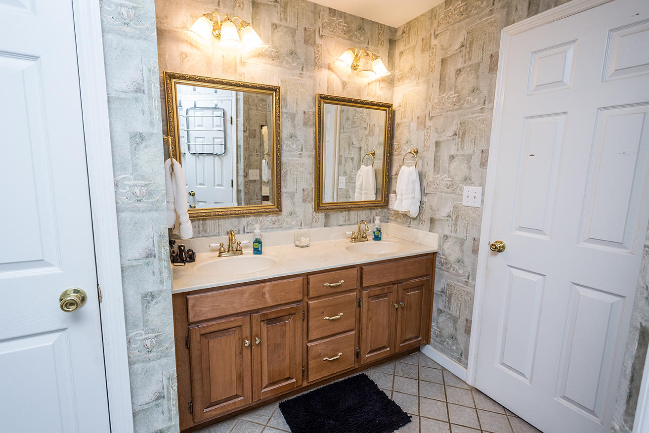 121 Maple Court Charleston, TN 37310 - Photo 16 of 21 IMG_1004