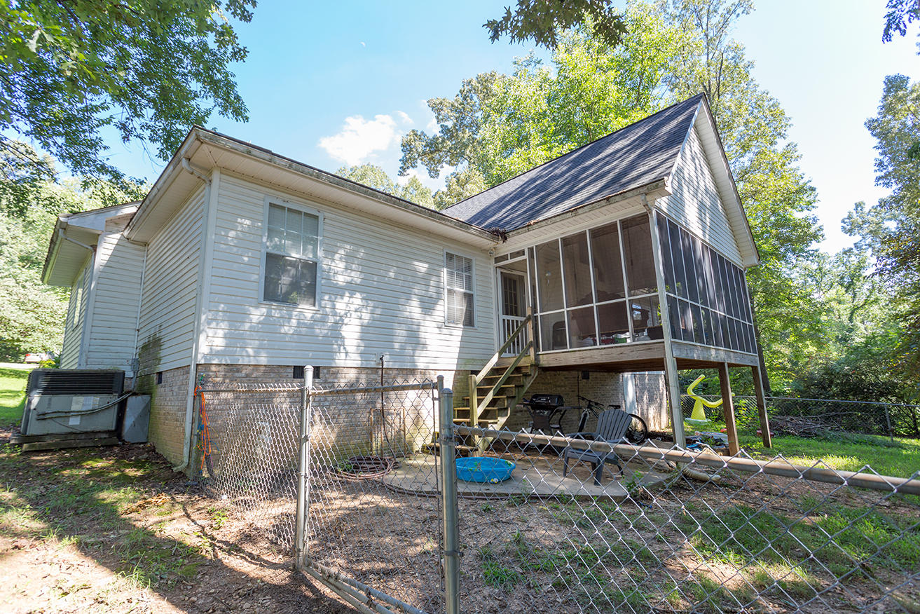 121 Maple Court Charleston, TN 37310 - Photo 21 of 21 IMG_1016