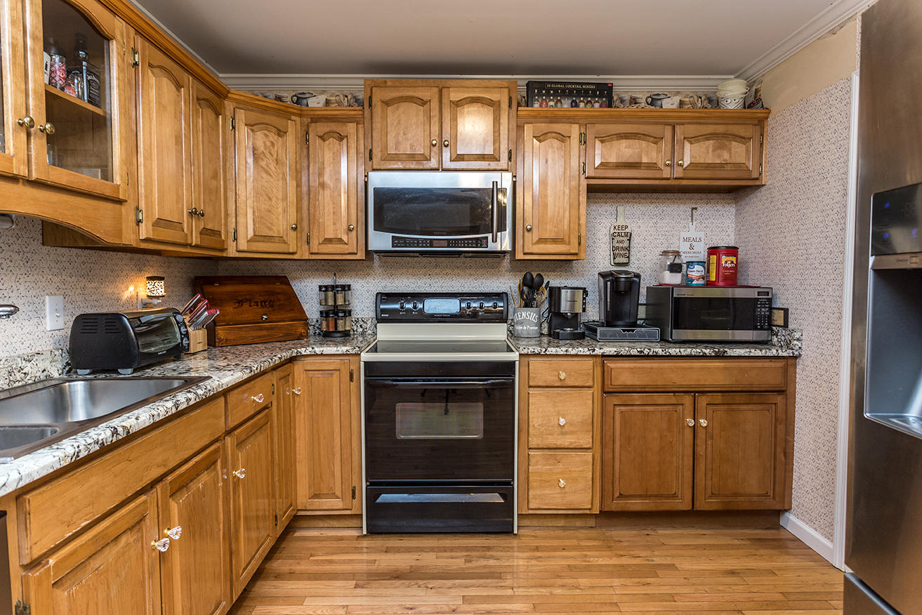 121 Maple Court Charleston, TN 37310 - Photo 5 of 21 IMG_0982