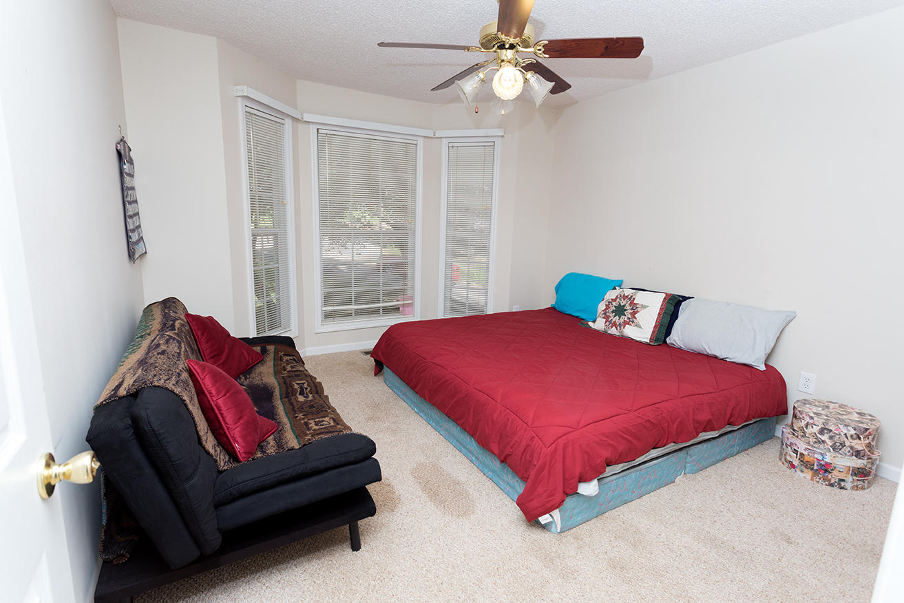 121 Maple Court Charleston, TN 37310 - Photo 10 of 21 IMG_0992