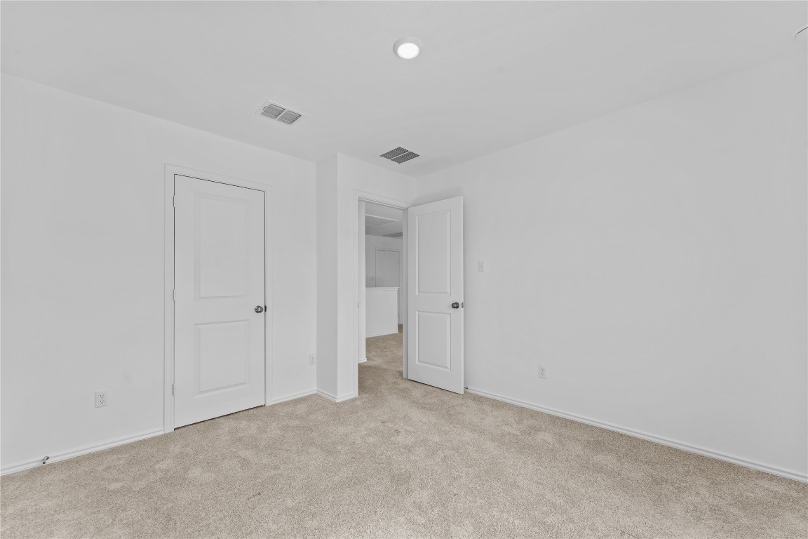 600 The Ugly Way Jarrell, TX 76537 - Photo 13 of 33 a view of an empty room