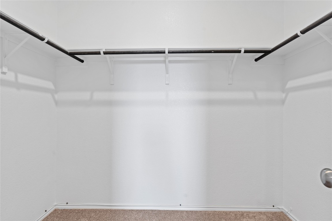 600 The Ugly Way Jarrell, TX 76537 - Photo 29 of 33 a view of small space