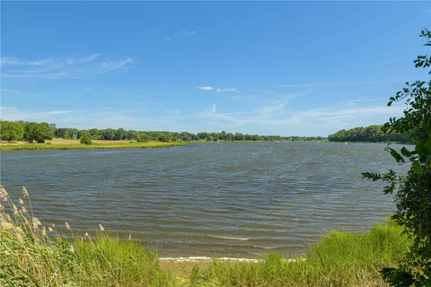 $3,995,000 | 17 Pojac Point Road, North Kingstown, RI 02852