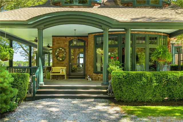 $3,995,000 | 17 Pojac Point Road, North Kingstown, RI 02852