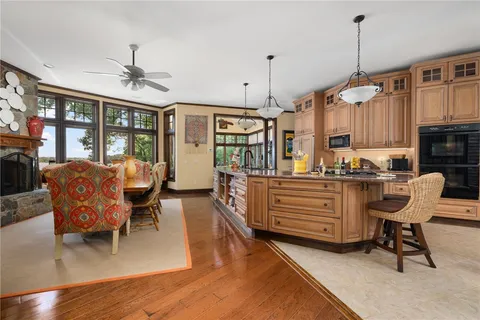 $3,995,000 | 17 Pojac Point Road, North Kingstown, RI 02852