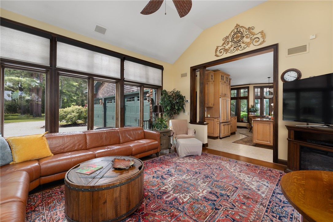 17 Pojac Point Road North Kingstown, RI 02852 - Photo 26 of 50