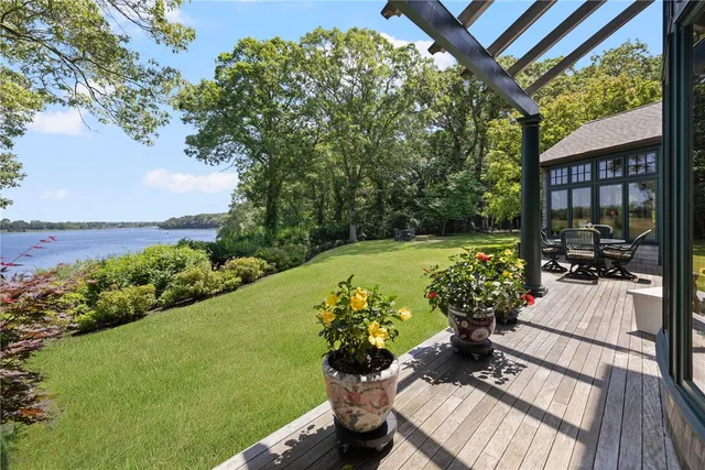 $3,995,000 | 17 Pojac Point Road, North Kingstown, RI 02852