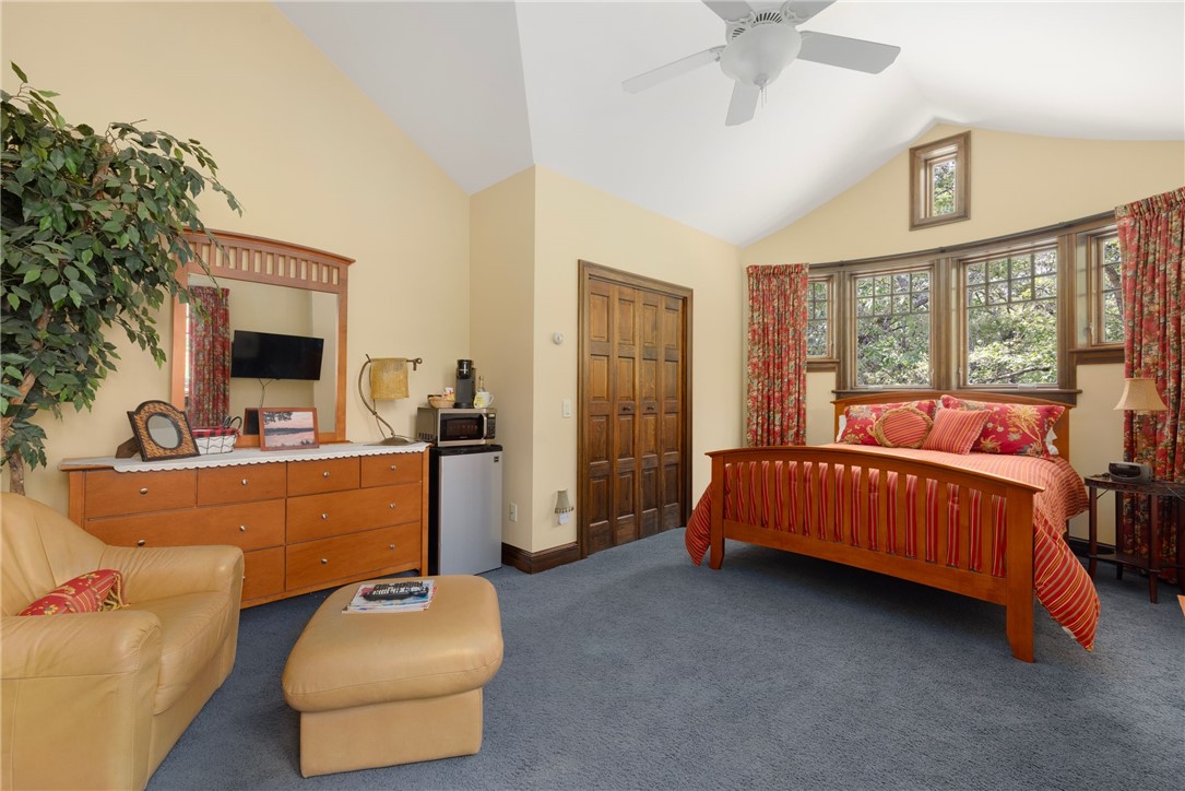 17 Pojac Point Road North Kingstown, RI 02852 - Photo 36 of 50 3rd Bedroom