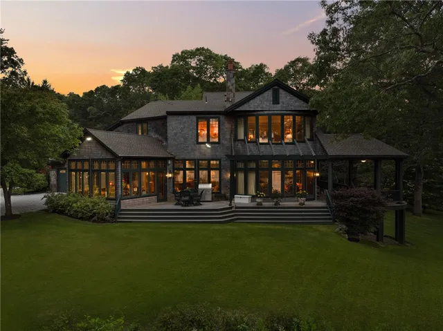 $3,995,000 | 17 Pojac Point Road, North Kingstown, RI 02852