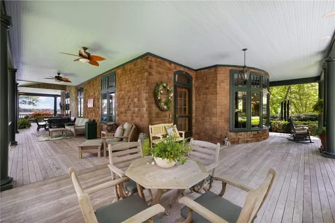 $3,995,000 | 17 Pojac Point Road, North Kingstown, RI 02852