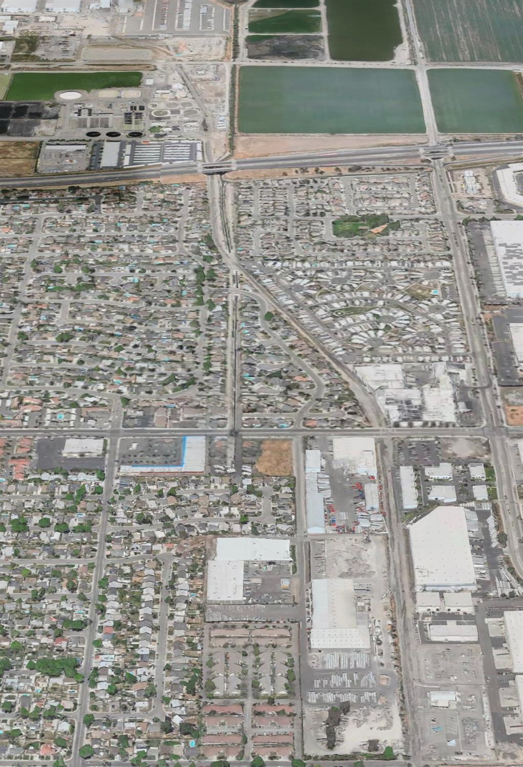 360 East Grant Line Road, Unit 16 Tracy, CA 95376 - Photo 35 of 36