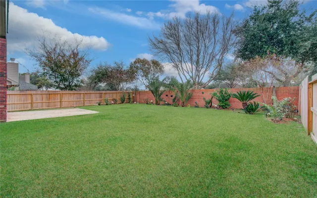 a view of an outdoor space and yard