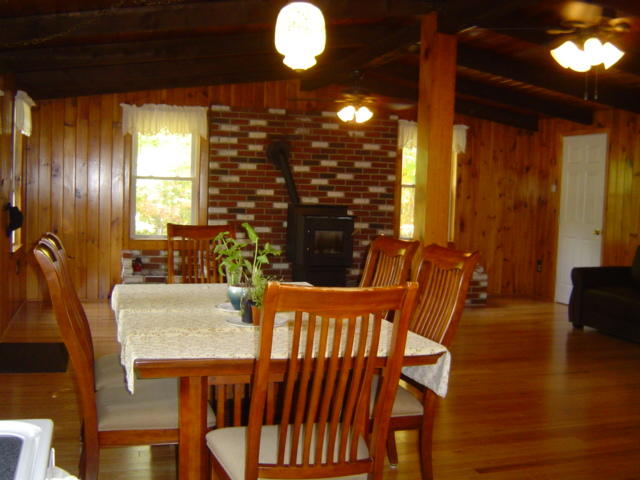 376 Halls Pond Road Paris, ME 04281 - Photo 4 of 26 Dining Area