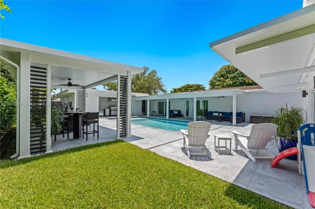 a view of outdoor space and porch