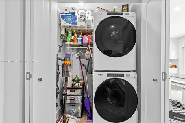 $2,149,999 | 7425 Southwest 139th Terrace, Palmetto Bay, FL 33158