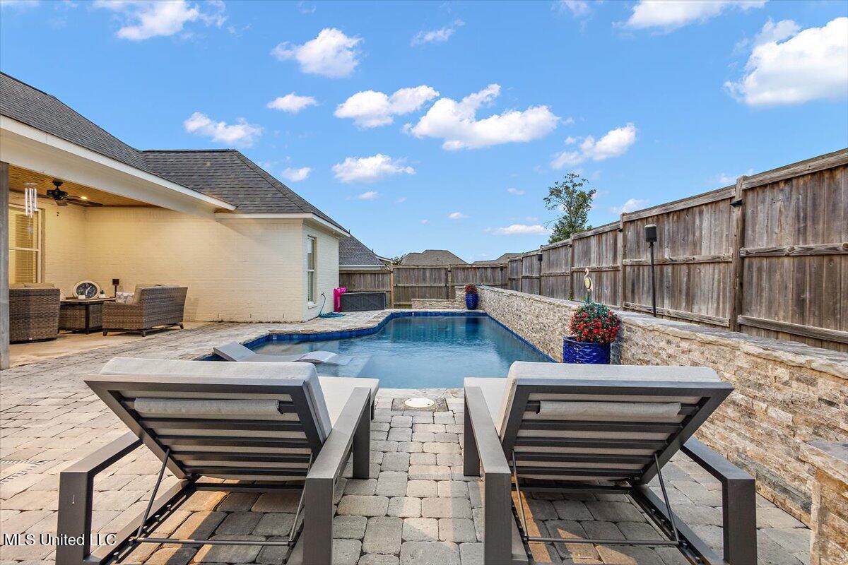 112 Shore View Drive Madison, MS 39110 - Photo 31 of 37 35-HTP_2884