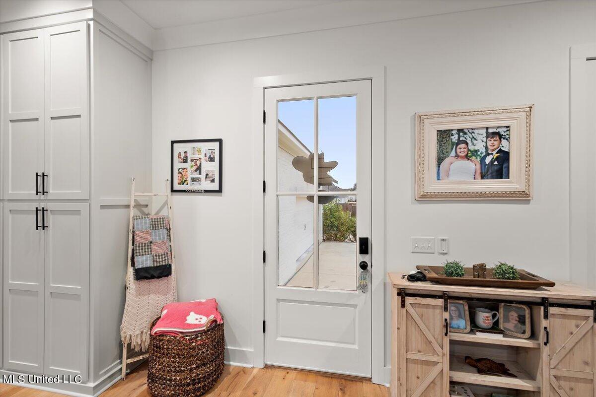 112 Shore View Drive Madison, MS 39110 - Photo 7 of 37 07-HTP_2797