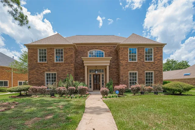 $499,000 | 7419 Foxton Pl Court, Houston, TX 77095