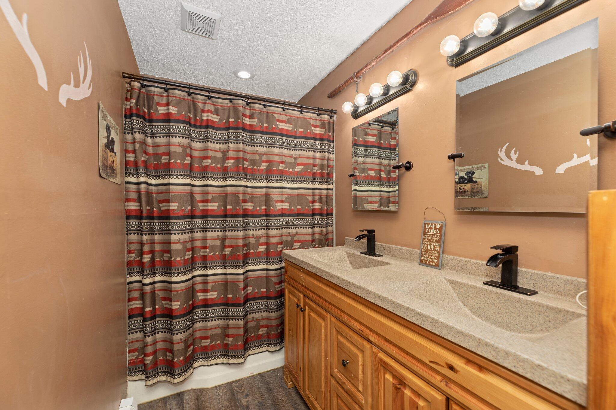 348 West Lincoln Avenue Reed City, MI 49677 - Photo 15 of 27 13-web-or-mls-3C9A9064