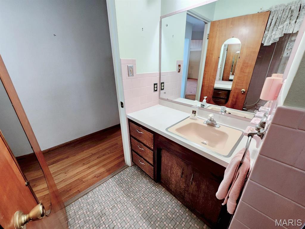 529 Old Rock Road Granite City, IL 62040 - Photo 33 of 42 Gallery Image 33