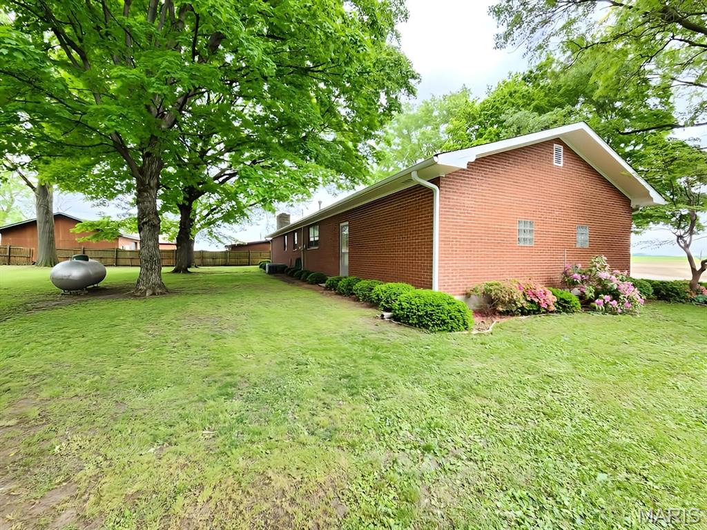 529 Old Rock Road Granite City, IL 62040 - Photo 8 of 42 Gallery Image 8