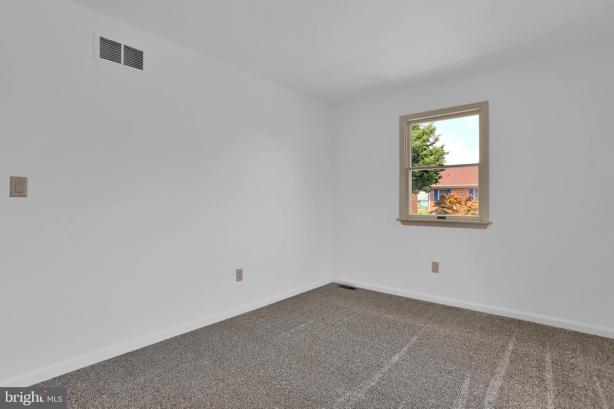 231 Georgetown Court Hanover, PA 17331 - Photo 14 of 21 Gallery Image 14