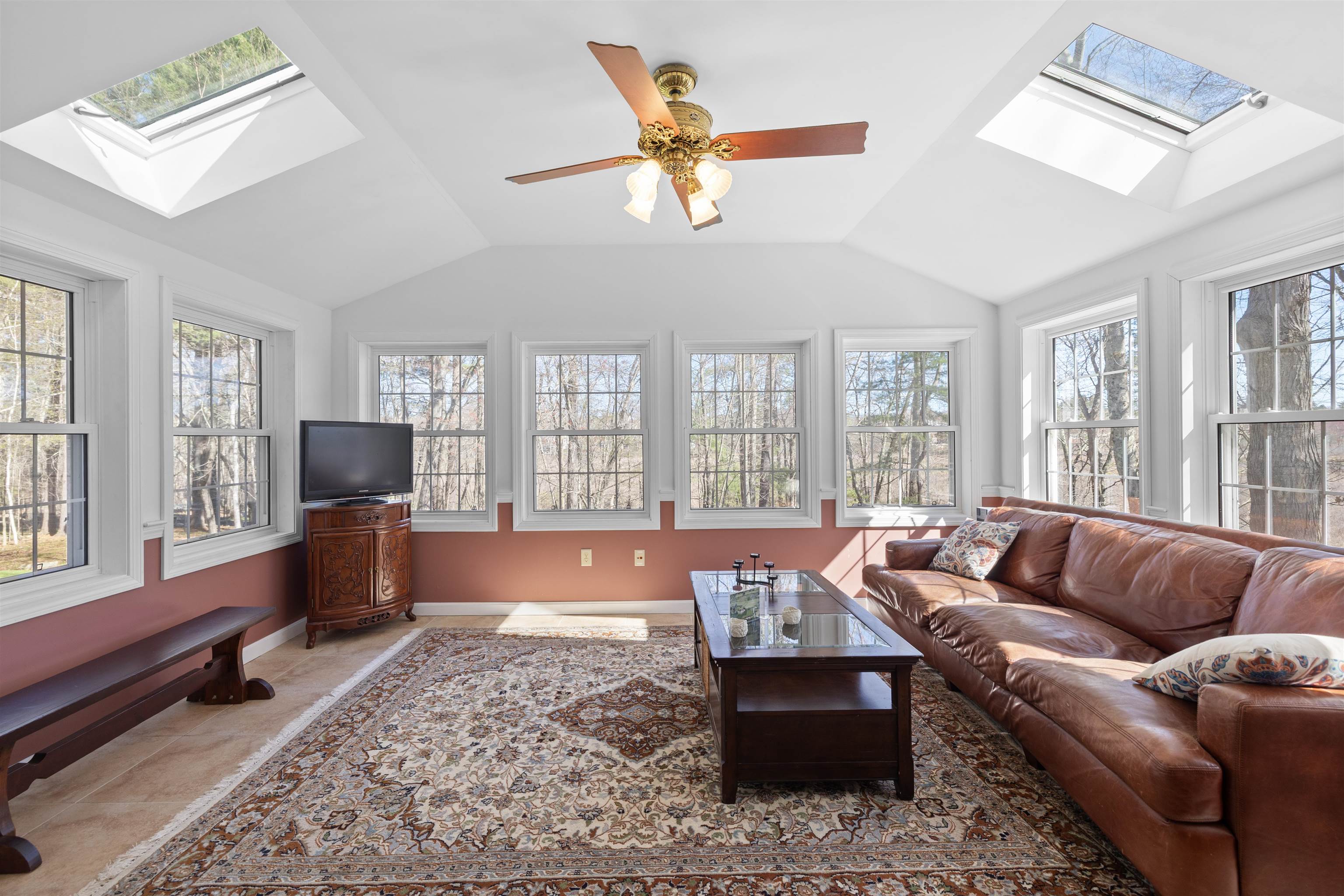 60 Cambridge Road Hampstead, NH 03841 - Photo 11 of 33