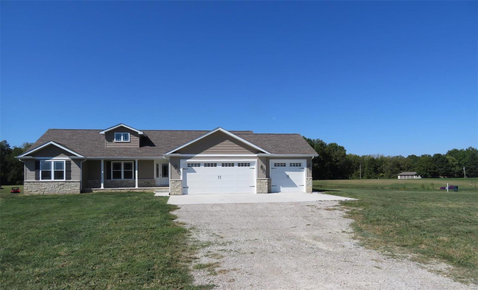 2617 Becker Road Highland, IL 62249 - Photo 1 of 23