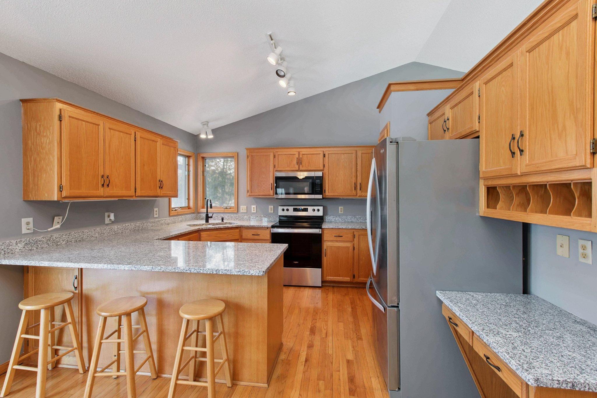 749 Fox Road Lino Lakes, MN 55014 - Photo 2 of 31