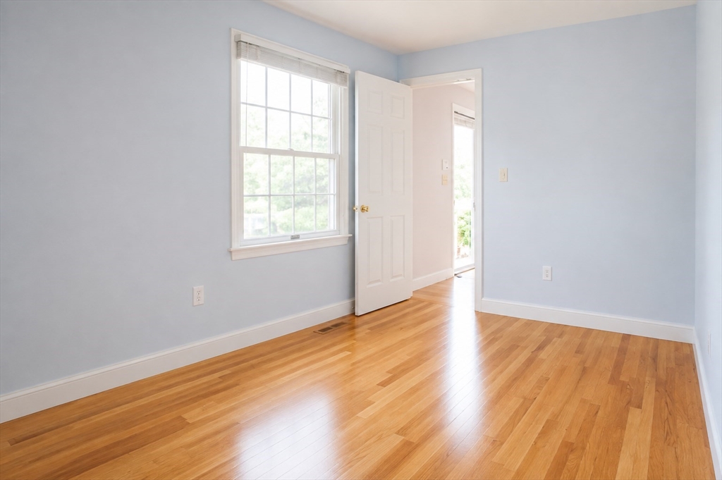 8 Baker Avenue Lexington, MA 02421 - Photo 11 of 13 Gallery Image 11
