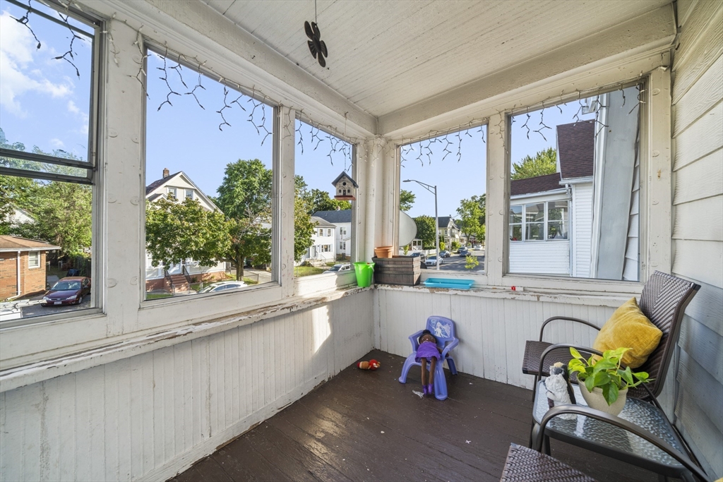 708-710 Carew Street Springfield, MA 01104 - Photo 22 of 38