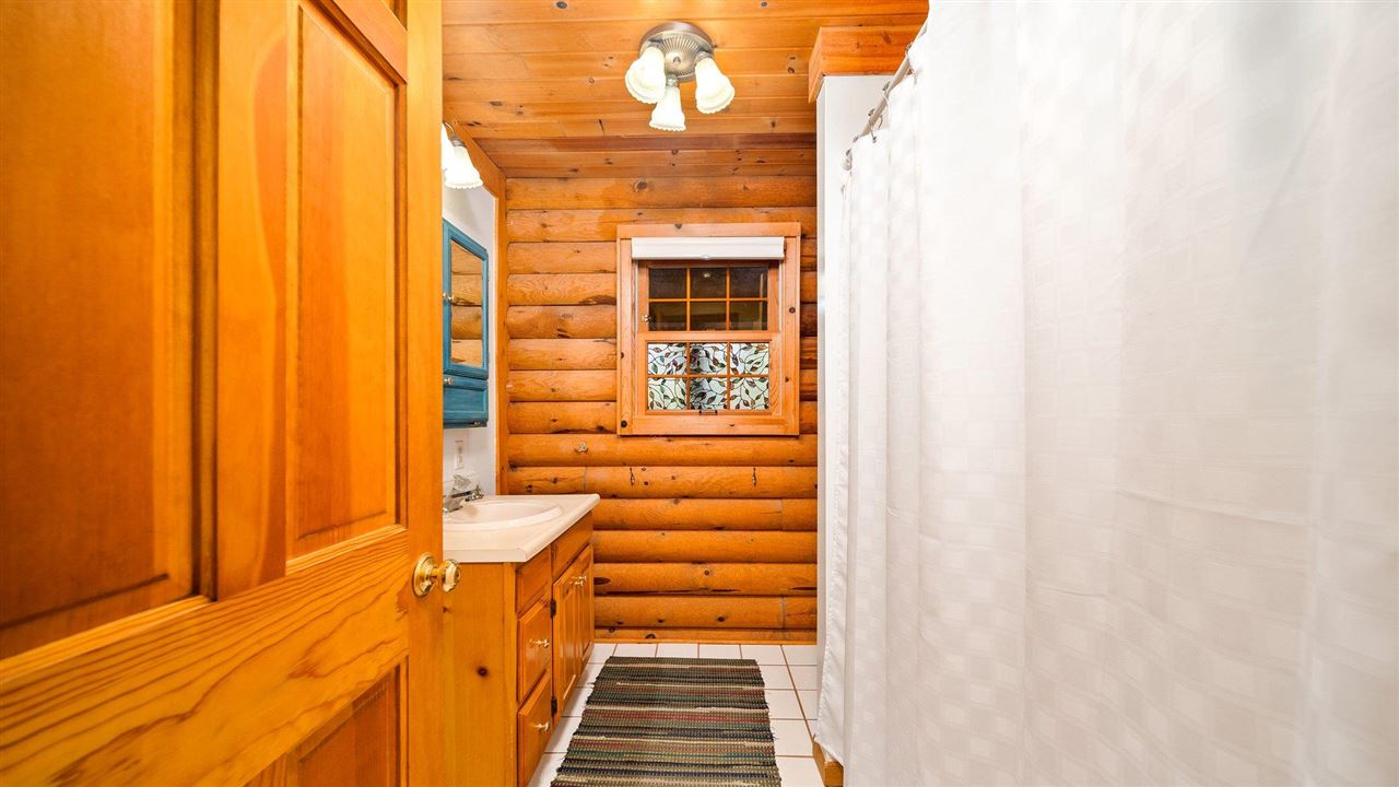 330 Rasho Road Traverse City, MI 49696 - Photo 23 of 71 1894717-22.JPG
