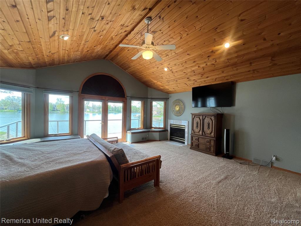 4533 Horseshoe Road Waterford, MI 48328 - Photo 26 of 31