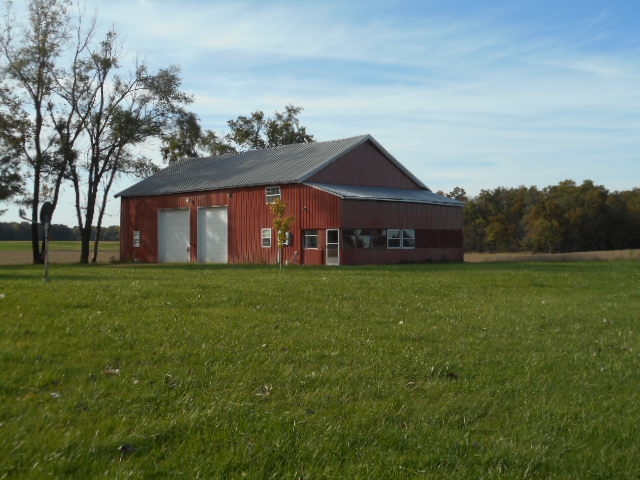 5467 County Road 36A Butler, IN 46721 - Photo 2 of 22