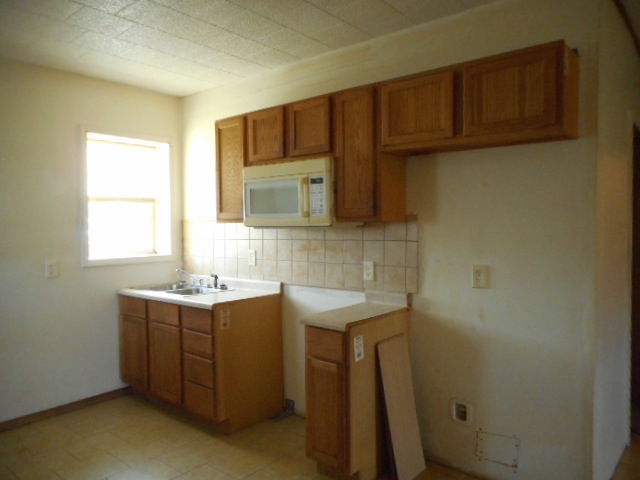 5467 County Road 36A Butler, IN 46721 - Photo 8 of 22