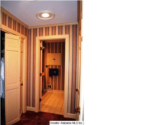 3328 Faring Road Birmingham, AL 35223 - Photo 9 of 32