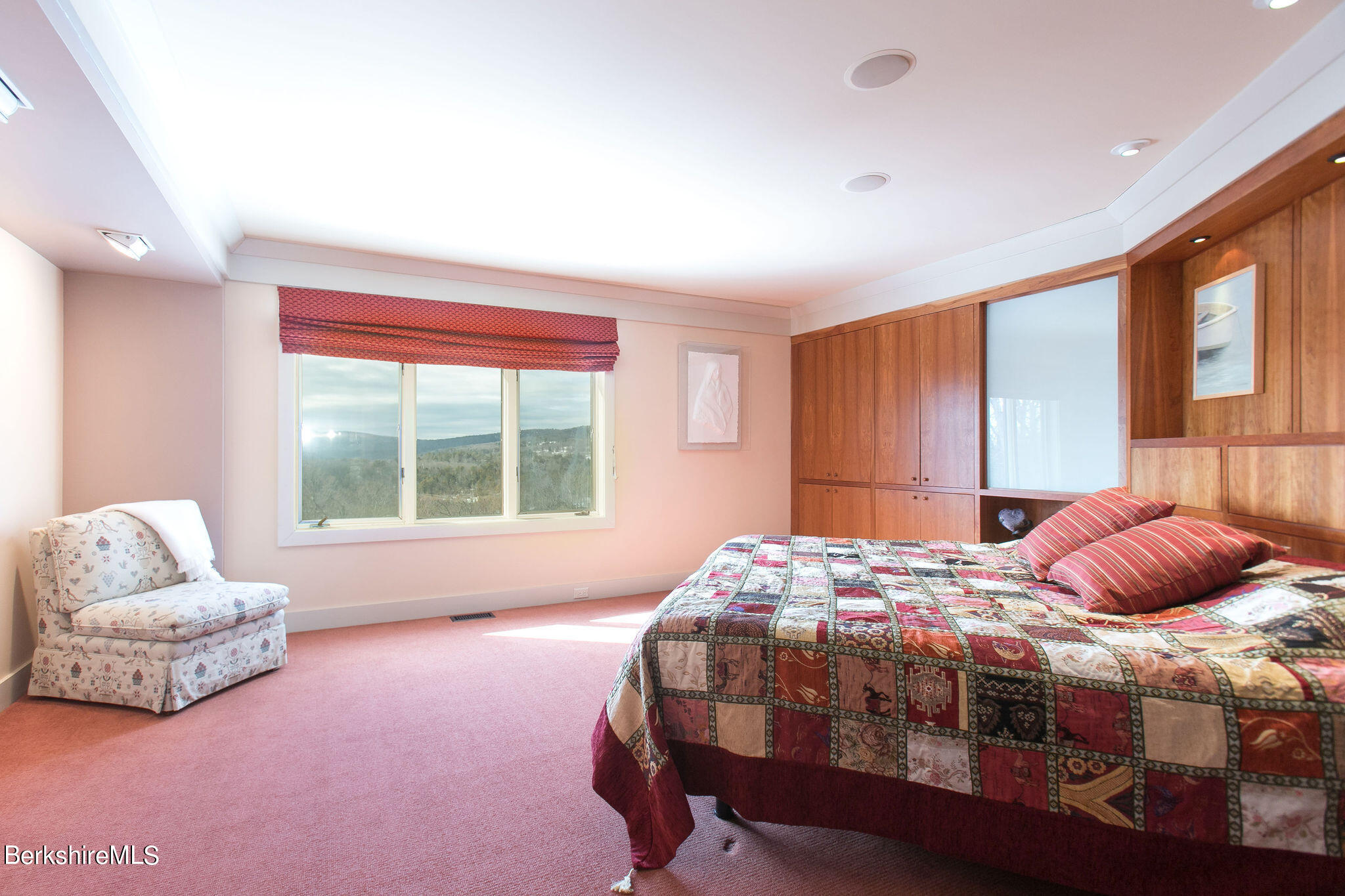 200 Old Stockbridge Road, Unit 3B Lenox, MA 01240 - Photo 12 of 36 a bedroom with a bed and window