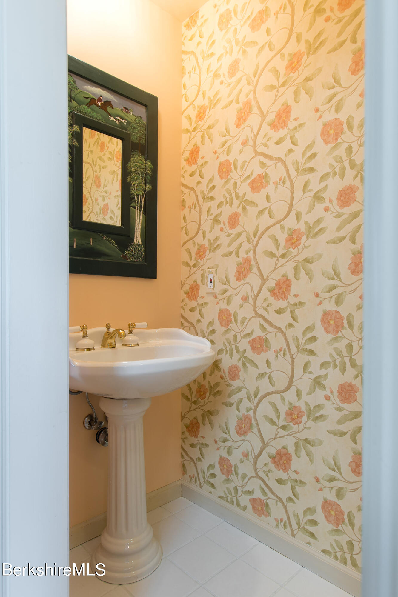 200 Old Stockbridge Road, Unit 3B Lenox, MA 01240 - Photo 28 of 36 a bathroom with a sink and mirror