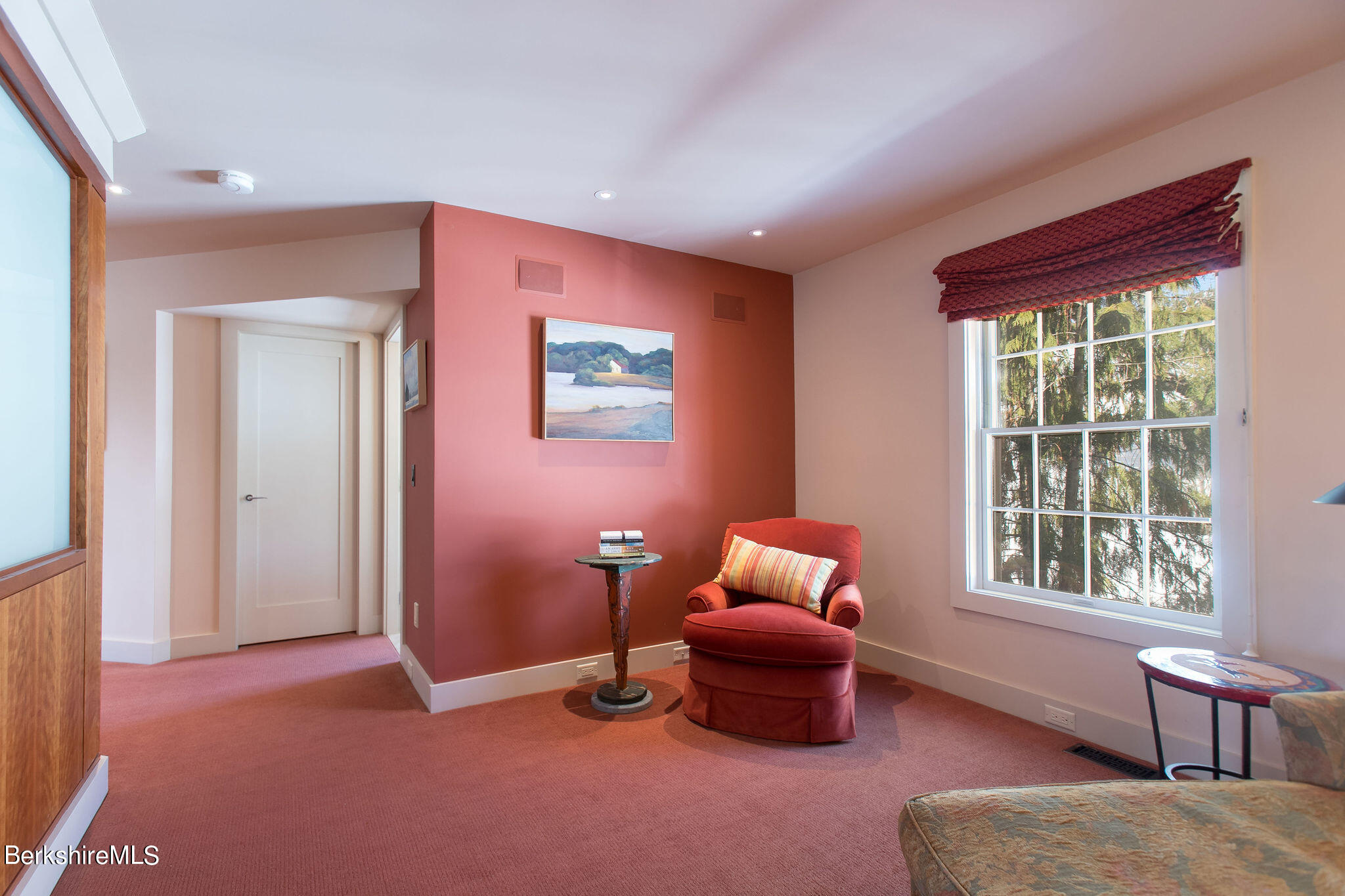 200 Old Stockbridge Road, Unit 3B Lenox, MA 01240 - Photo 10 of 36 a living room with furniture and a window