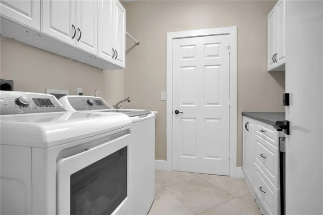 a view of a lobby with patio and outdoor seating