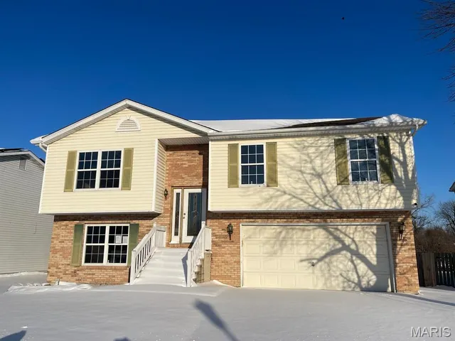 $200,000 | 5129 Stacey Drive, Granite City, IL 62040