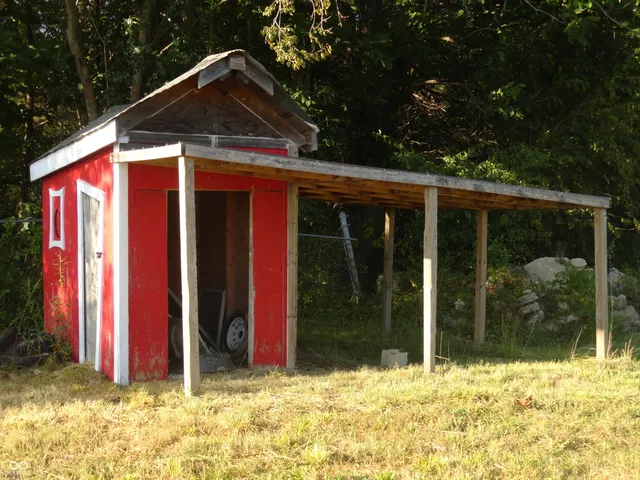 $59,900 | 7721 Highway 39, Crothersville, IN 47229