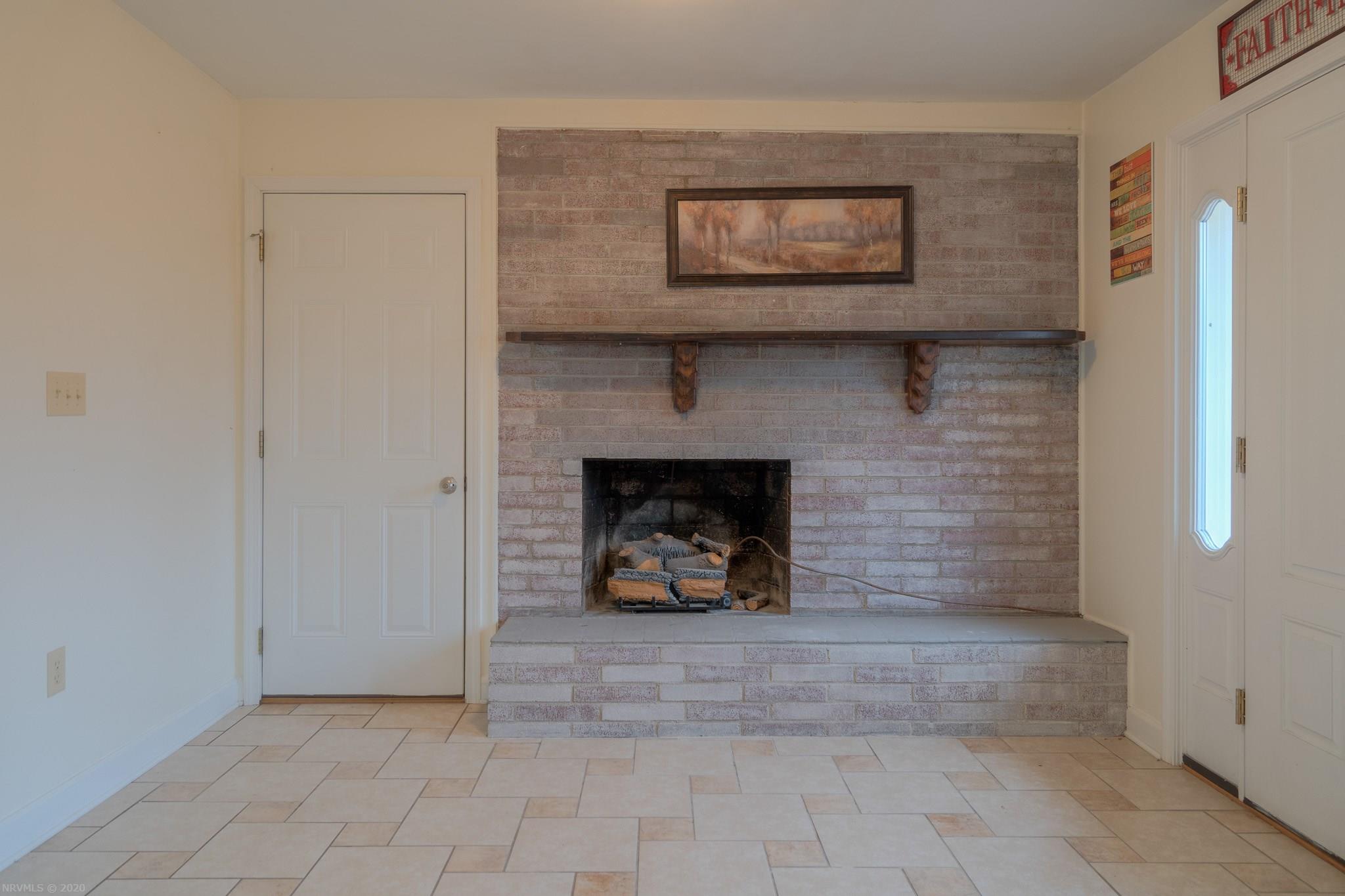 2150 Peppers Ferry Road Pulaski, VA 24301 - Photo 14 of 36 Gallery Image 14
