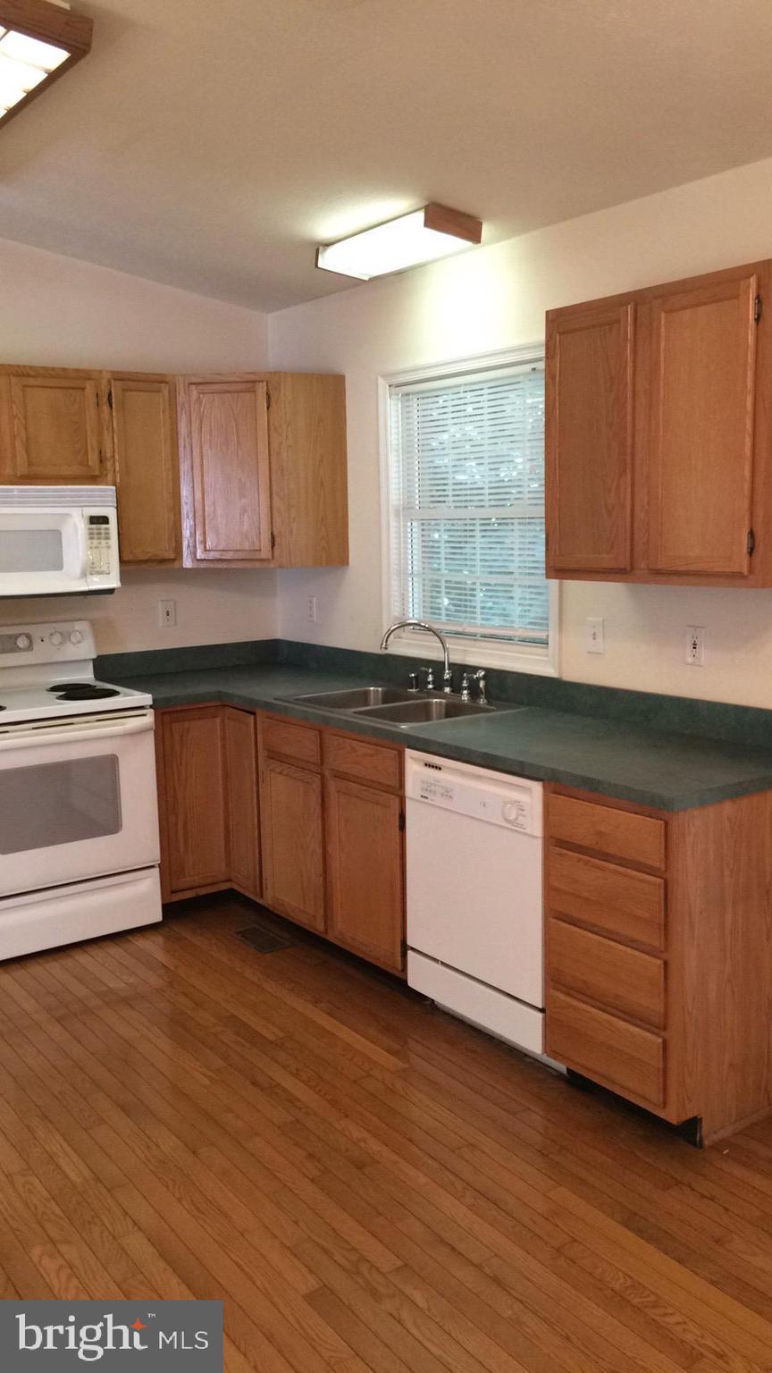 11595 Ropeknot Road Lusby, MD 20657 - Photo 4 of 14 Gallery Image 4