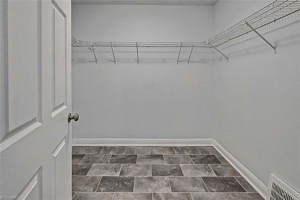 408 Forrest Street High Point, NC 27262 - Photo 22 of 47 Gallery Image 22