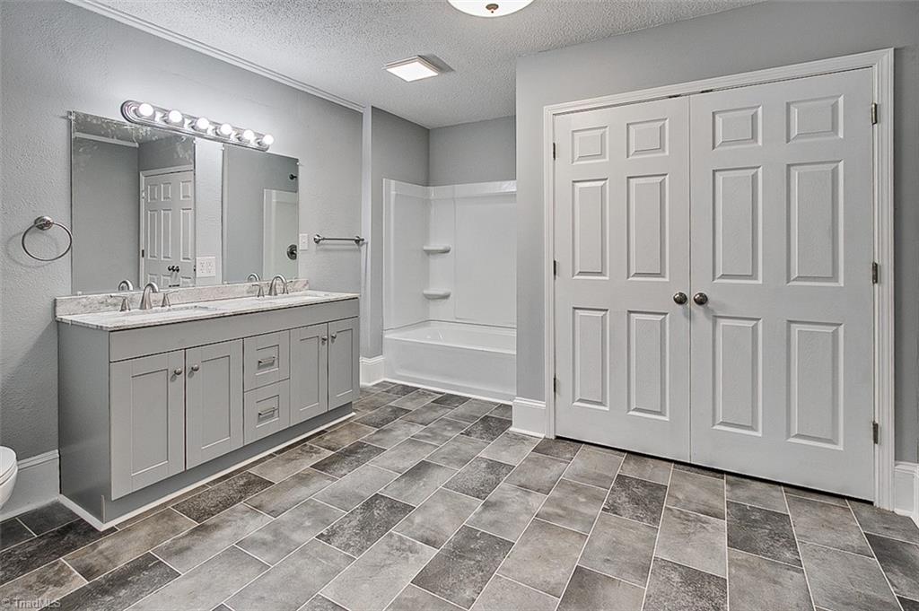 408 Forrest Street High Point, NC 27262 - Photo 23 of 47 Gallery Image 23