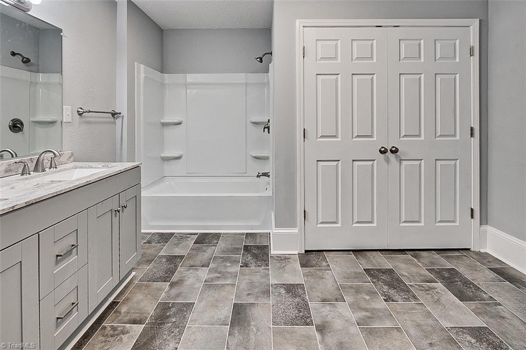 408 Forrest Street High Point, NC 27262 - Photo 25 of 47 Gallery Image 25