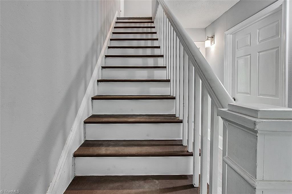 408 Forrest Street High Point, NC 27262 - Photo 28 of 47 Gallery Image 28